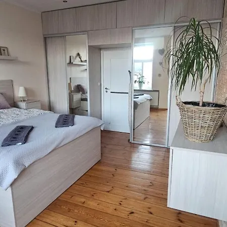 Wilda, Centrum, Duzy Z Garazem Appartement