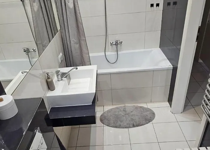 Apartman Wilda, Centrum, Duzy Z Garazem *